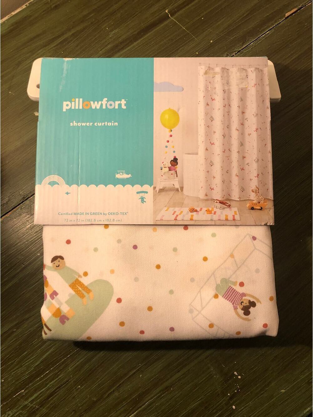 Pillowfort NWT Pals Design/Pattern Shower Curtain 72x72